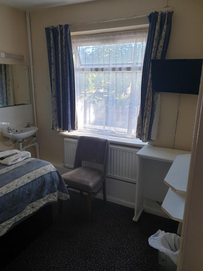 Elmhurst Hotel Reading Buitenkant foto